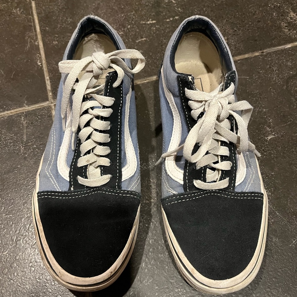 Vans Old Skool navy and Blue Sneakers - men’s 6.5, women’s 8